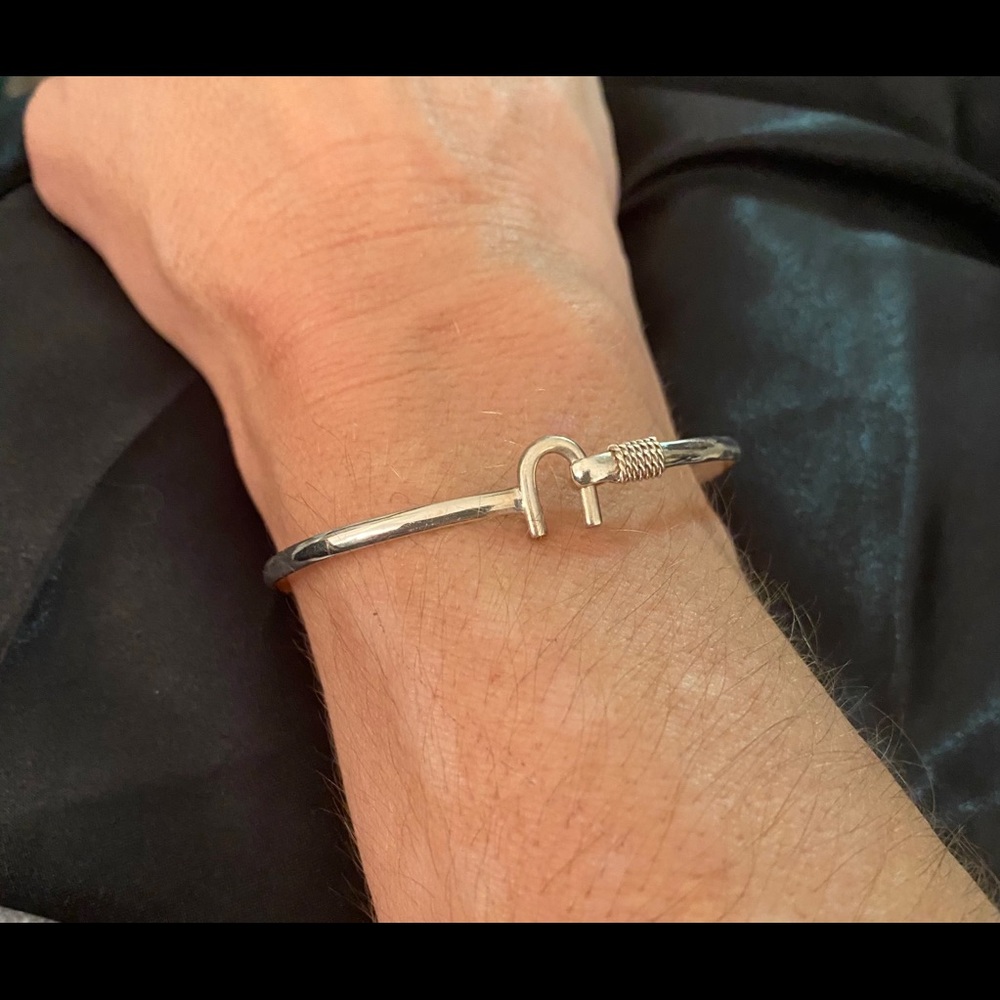 Crucian Hook Bracelet